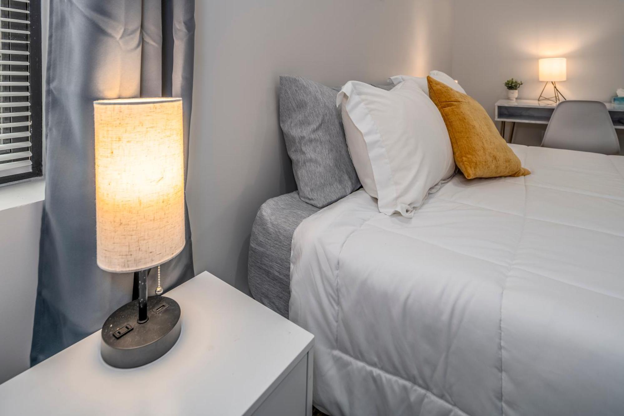 Prime Otr, 3 Lux Queen Beds, Two 55In Tvs, Steps To Tql, Findlay Market, Light Rail, Fast Wifi Синсинати Екстериор снимка