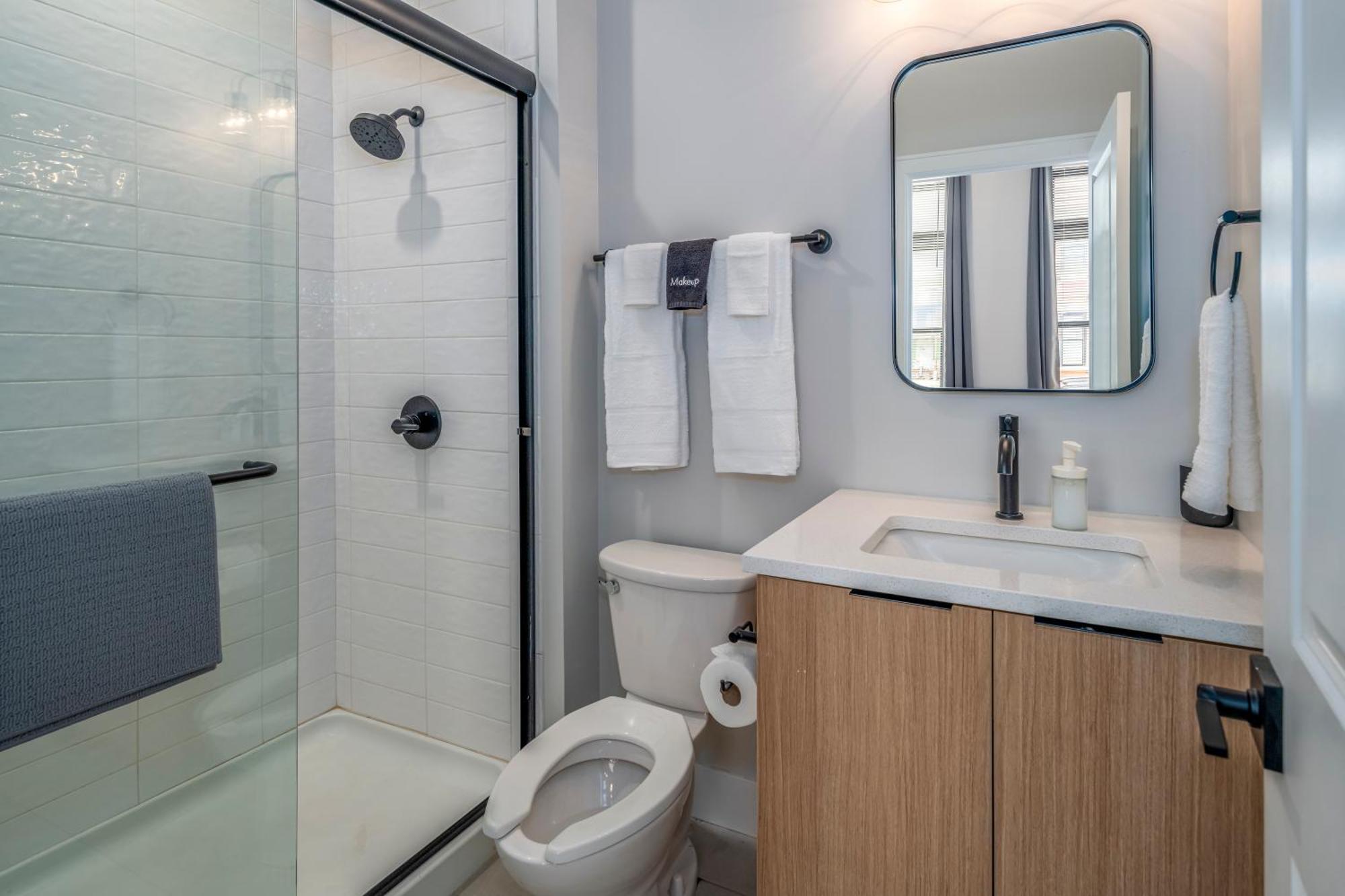 Prime Otr, 3 Lux Queen Beds, Two 55In Tvs, Steps To Tql, Findlay Market, Light Rail, Fast Wifi Синсинати Екстериор снимка